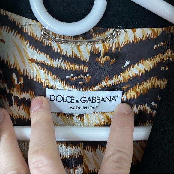 Dolce and Gabbana black blazer with animal print interior size 40 - Picture 5 of 6